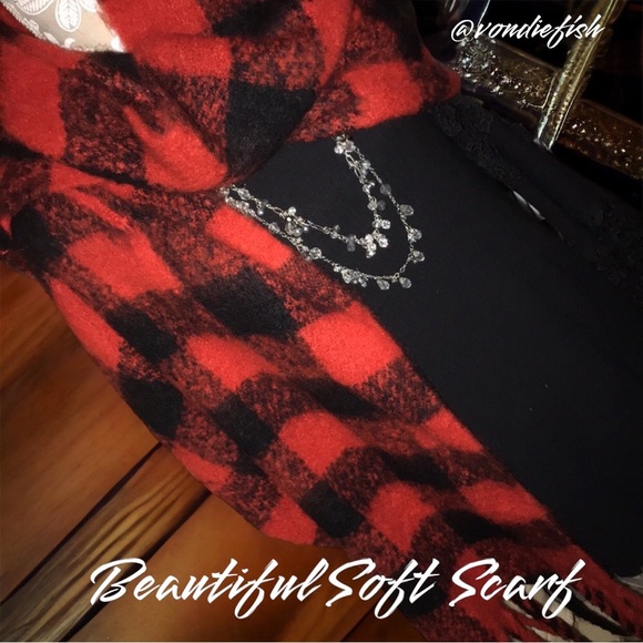 Soft New Scarf - Picture 1 of 8